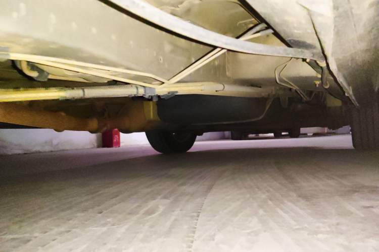Used Buick GL8 2013 2.4L Classic Edition Chassis Front Left
