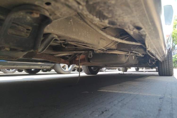 Used Buick GL8 2013 2.4L Comfort Edition Chassis Front Left