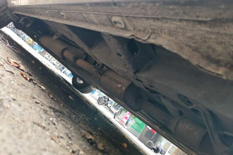 Used Buick GL8 2013 3.0L XT Luxury Business Flagship Edition Chassis Front Right