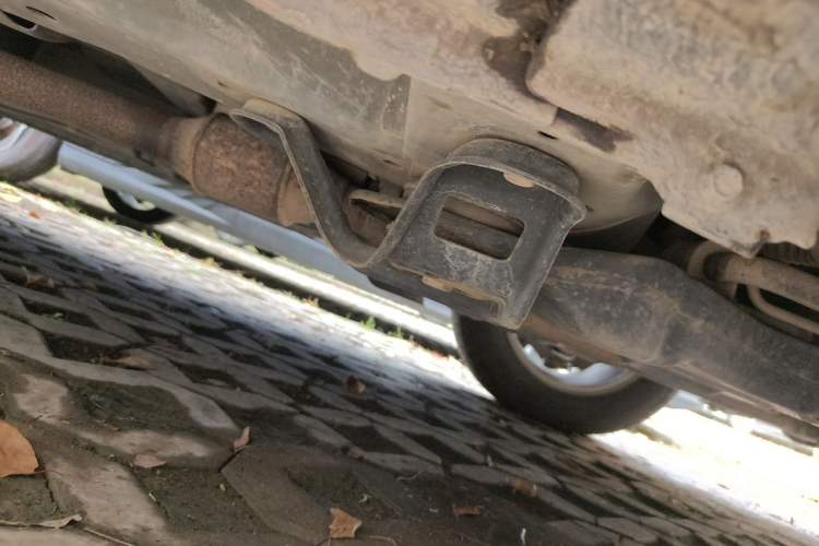 Used Buick GL8 2013 2.4L Comfort Edition Chassis Front Right