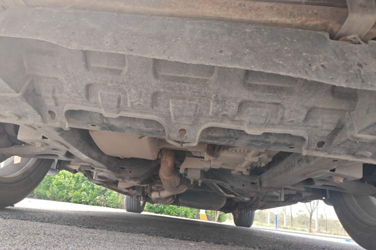 Used Buick GL8 2013 2.4L Classic Edition Chassis Front