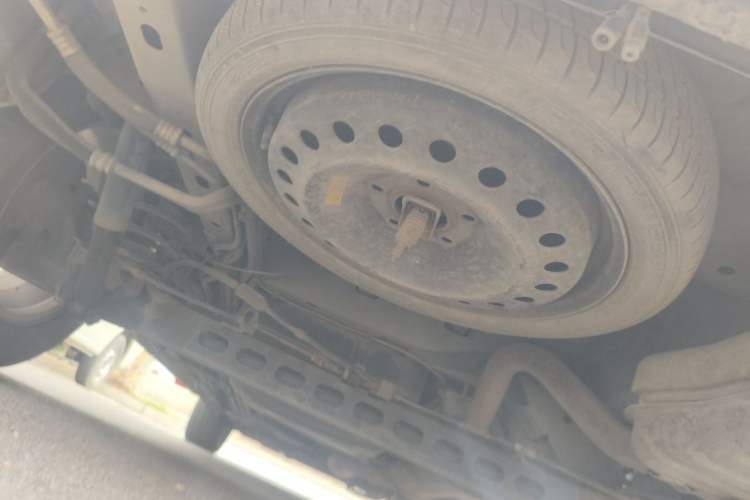 Used Buick GL8 2013 2.4L Comfort Edition Chassis Rear