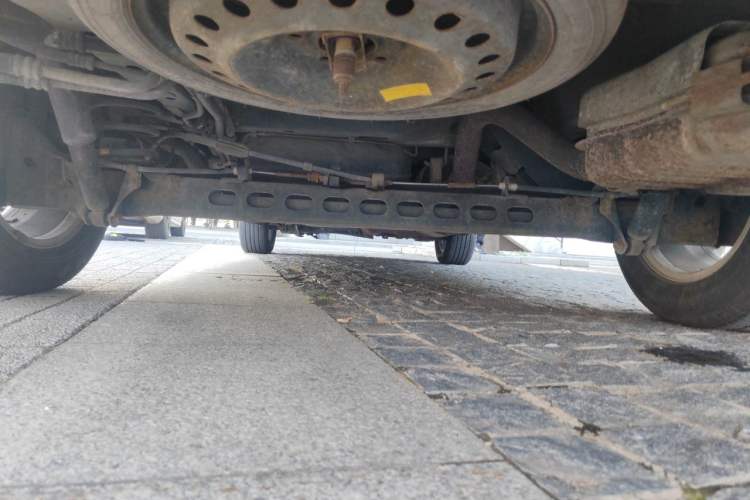 Used Buick GL8 2013 2.4L Classic Edition Chassis Rear