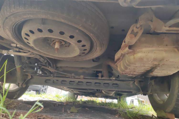 Used Buick GL8 2013 2.4L Comfort Edition Chassis Rear