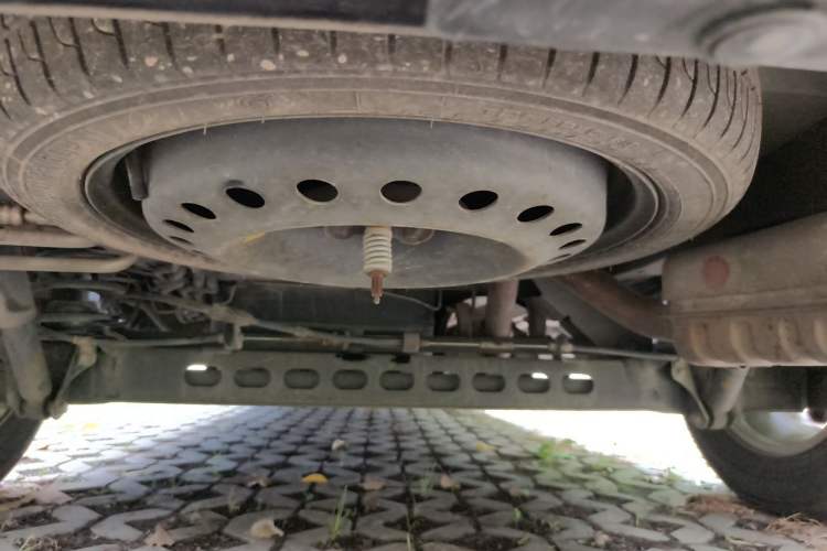 Used Buick GL8 2013 2.4L Comfort Edition Chassis Rear