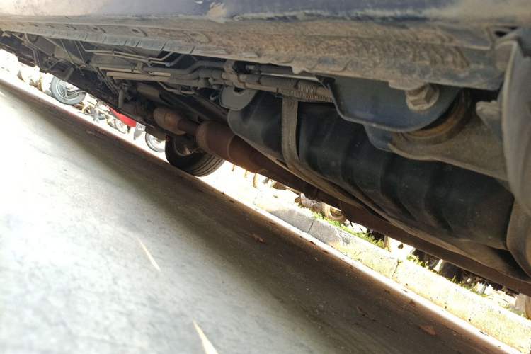 Used Buick GL8 2013 3.0L XT Luxury Business Flagship Edition Chassis Rear Left