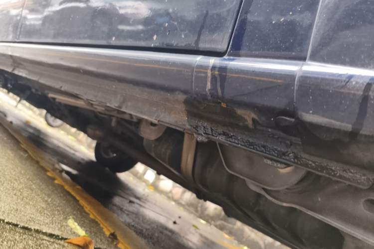 Used Buick GL8 2013 2.4L Classic Edition Chassis Rear Left