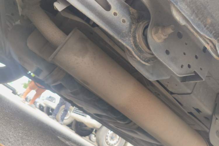 Used Buick GL8 2013 2.4L Comfort Edition Chassis Rear Right