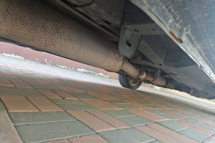 Used Buick GL8 2013 2.4L Classic Edition Chassis Rear Right