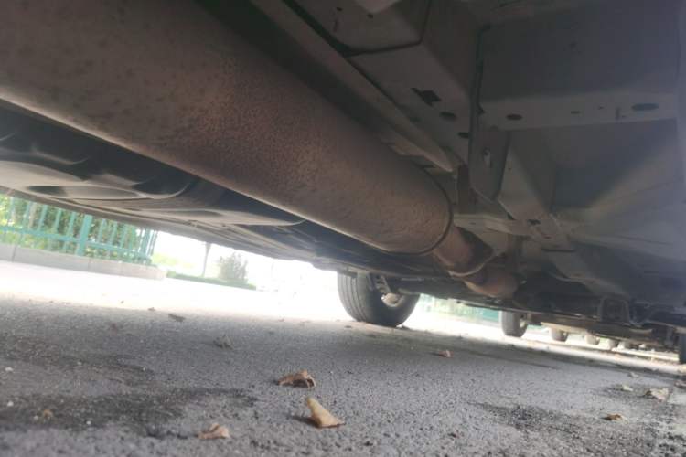Used Buick GL8 2013 2.4L Executive Edition Chassis Rear Right