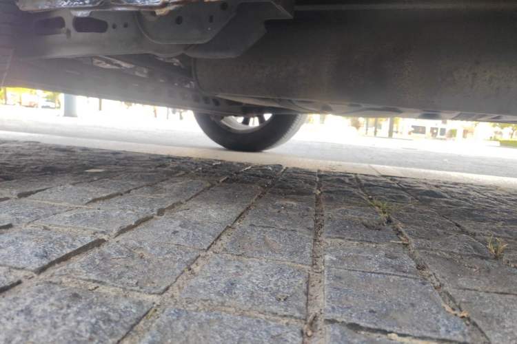Used Buick GL8 2013 2.4L Classic Edition Chassis Rear Right
