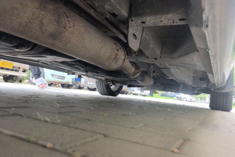Used Buick GL8 2013 2.4L Comfort Edition Chassis Rear Right