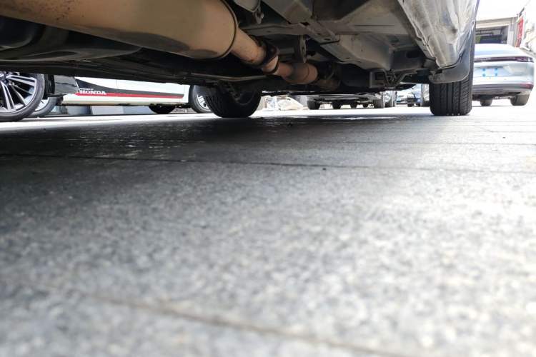 Used Buick GL8 2013 2.4L Comfort Edition Chassis Rear Right