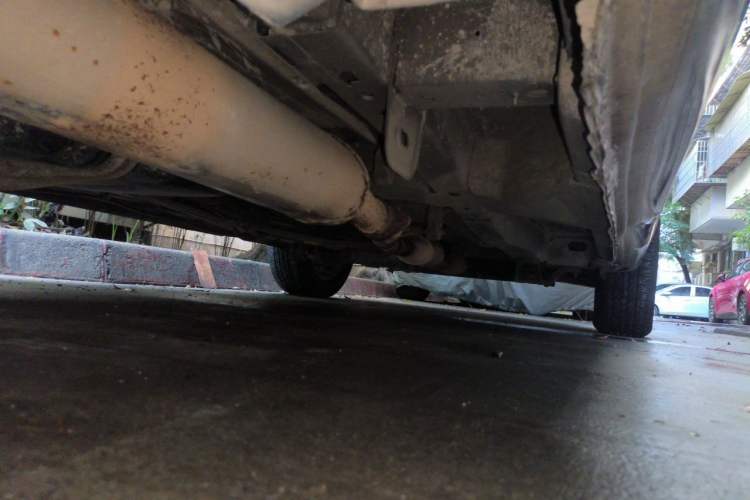 Used Buick GL8 2013 2.4L Comfort Edition Chassis Rear Right