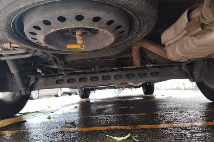 Used Buick GL8 2013 2.4L Classic Edition Chassis Rear