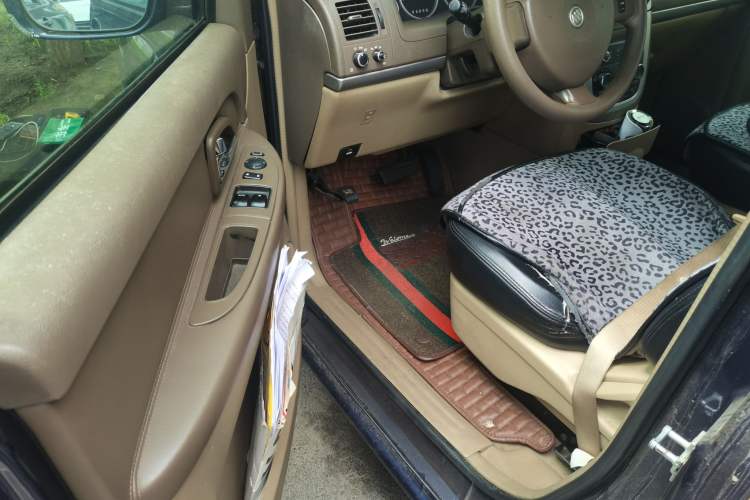 Used Buick GL8 2013 2.4L Classic Edition Driver Seat