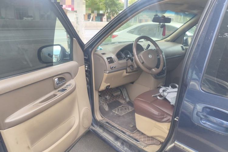 Used Buick GL8 2013 2.4L Comfort Edition Driver Seat