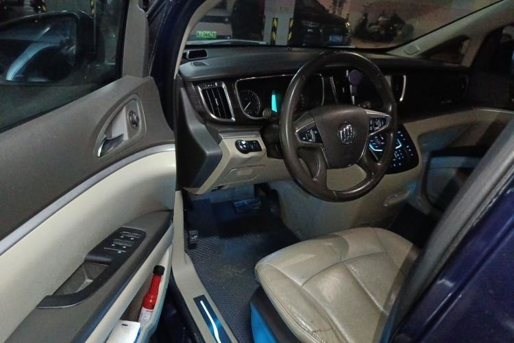 Used Buick GL8 2013 3.0L XT Luxury Business Flagship Edition Driver Seat