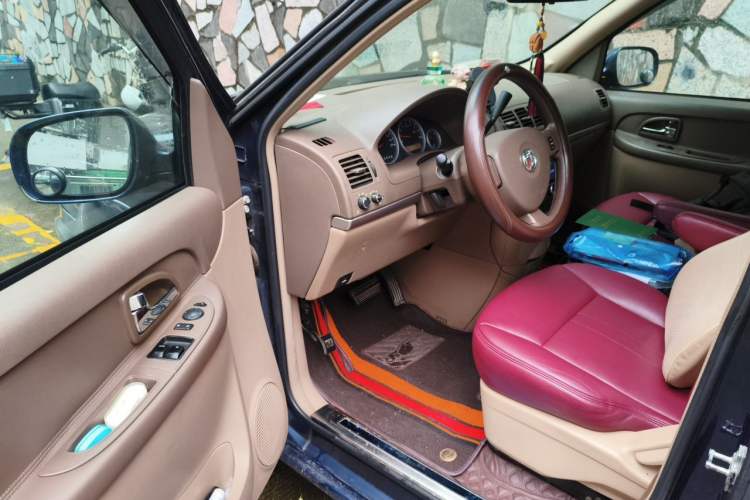 Used Buick GL8 2013 2.4L Classic Edition Driver Seat