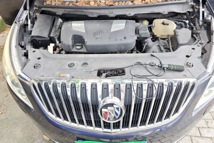 Used Buick GL8 2013 3.0L XT Luxury Business Flagship Edition Engine Bay