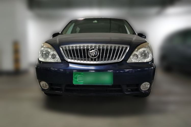 Used Buick GL8 2013 2.4L Comfort Edition Front
