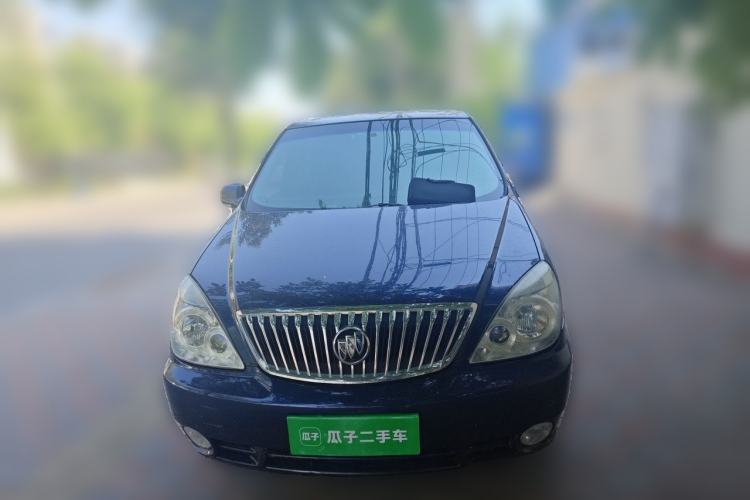 Used Buick GL8 2013 2.4L Classic Edition Front