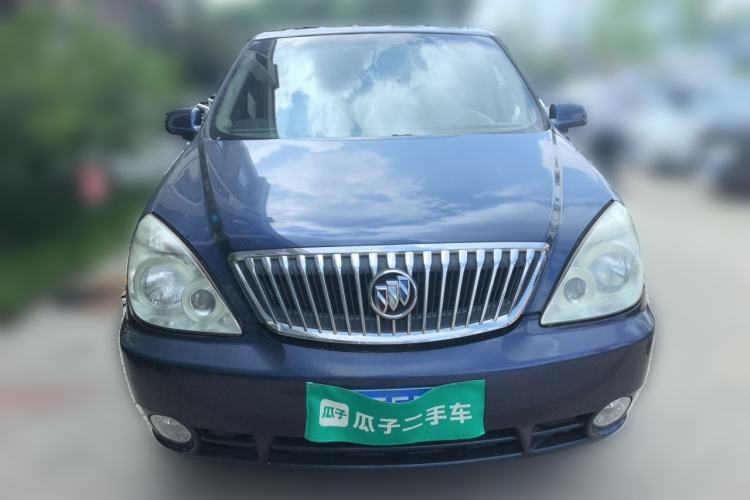 Used Buick GL8 2013 2.4L Comfort Edition Front