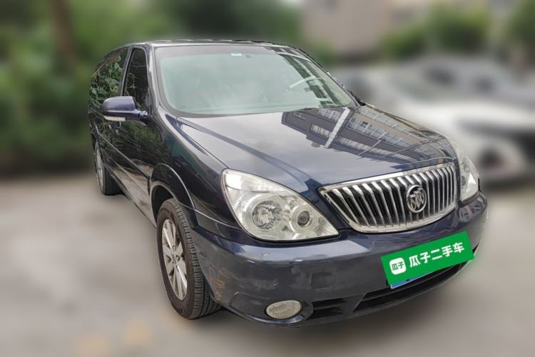 Used Buick GL8 2013 2.4L Comfort Edition Front Right 45 Deg