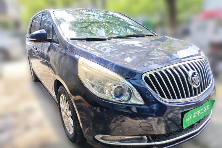 Used Buick GL8 2013 3.0L XT Luxury Business Flagship Edition Front Right 45 Deg