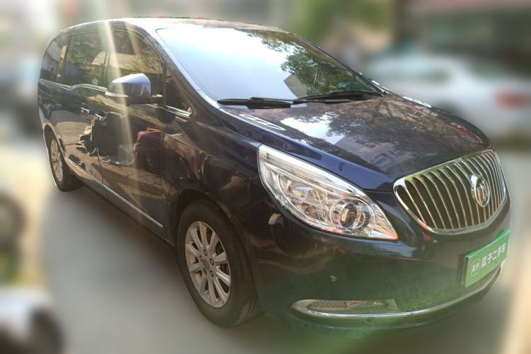 Used Buick GL8 2013 3.0L XT Luxury Business Flagship Edition Front Right 45 Deg