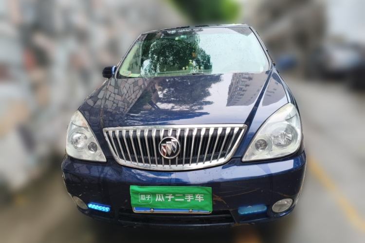 Used Buick GL8 2013 2.4L Classic Edition Front