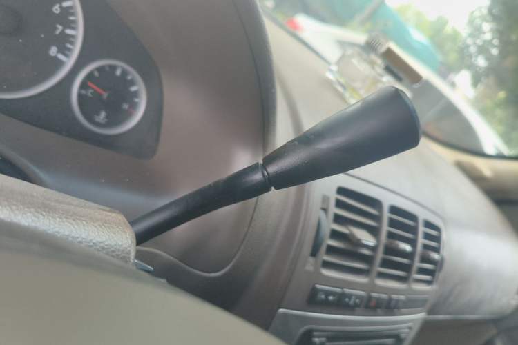 Used Buick GL8 2013 2.4L Comfort Edition Gear Lever