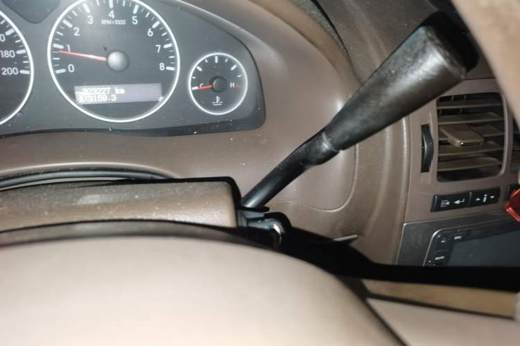 Used Buick GL8 2013 2.4L Comfort Edition Gear Lever