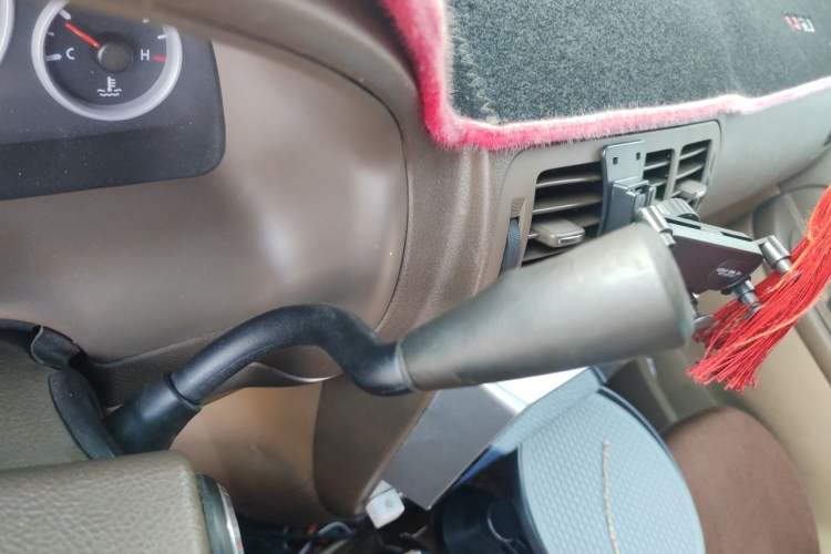 Used Buick GL8 2013 2.4L Classic Edition Gear Lever