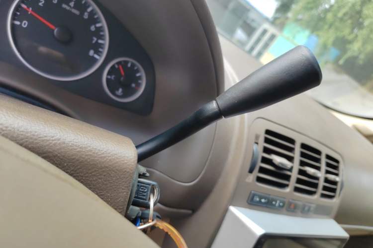 Used Buick GL8 2013 2.4L Comfort Edition Gear Lever