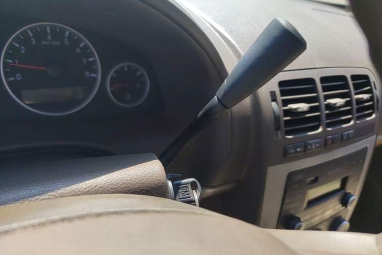 Used Buick GL8 2013 2.4L Comfort Edition Gear Lever