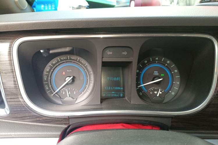 Used Buick GL8 2013 3.0L XT Luxury Business Flagship Edition Instrument Cluster
