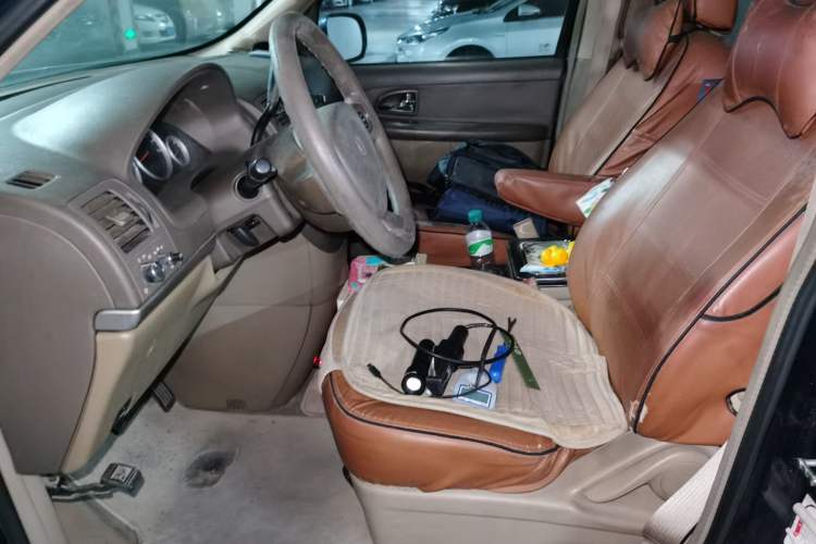 Used Buick GL8 2013 2.4L Comfort Edition Left Front Seat