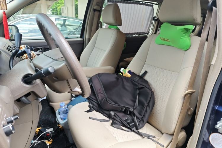 Used Buick GL8 2013 2.4L Comfort Edition Left Front Seat