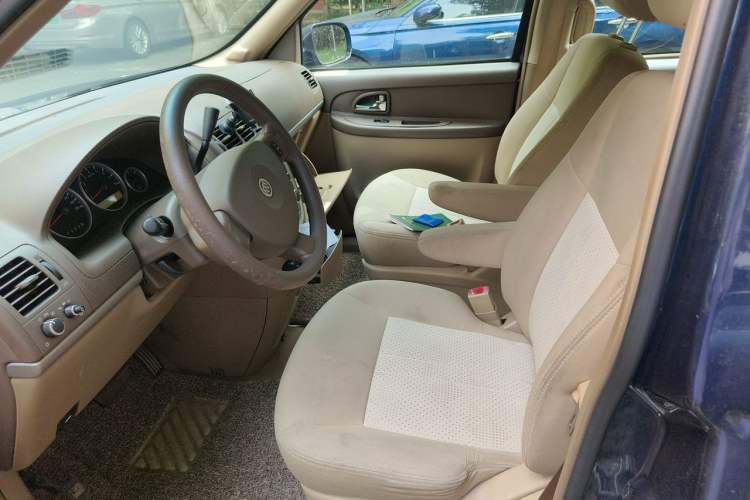 Used Buick GL8 2013 2.4L Comfort Edition Left Front Seat