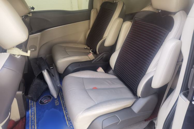 Used Buick GL8 2013 3.0L GT Luxury Business Haoya Edition Left Rear Seat