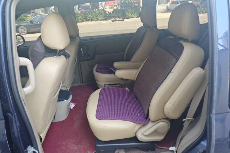 Used Buick GL8 2013 2.4L Classic Edition Left Rear Seat