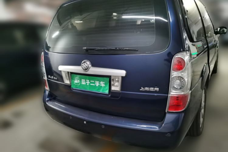 Used Buick GL8 2013 2.4L Comfort Edition Rear
