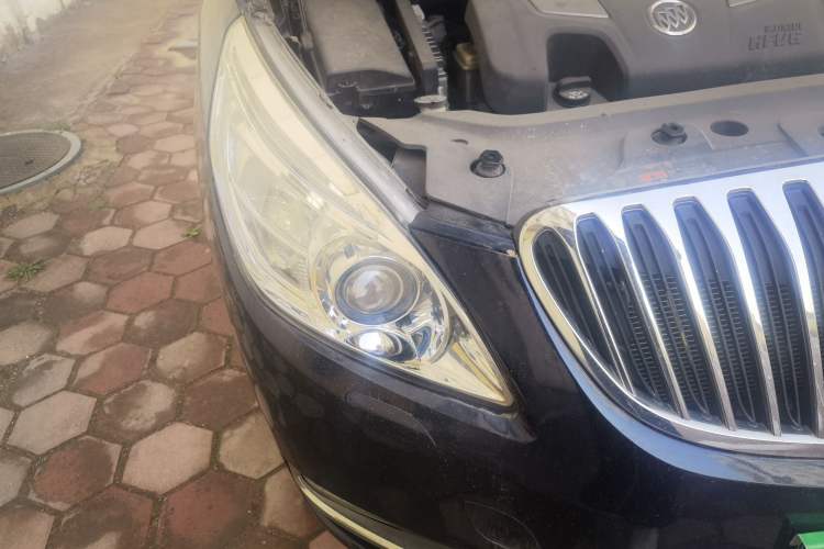 Used Buick GL8 2013 3.0L GT Luxury Business Haoya Edition Right Front Headlight