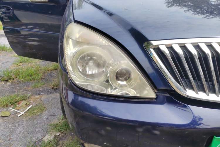 Used Buick GL8 2013 2.4L Comfort Edition Right Front Headlight