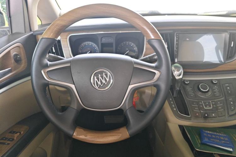 Used Buick GL8 2013 2.4L CT Luxury Business Comfort Edition Steering Wheel