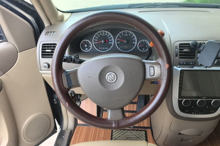Used Buick GL8 2013 2.4L Comfort Edition Steering Wheel