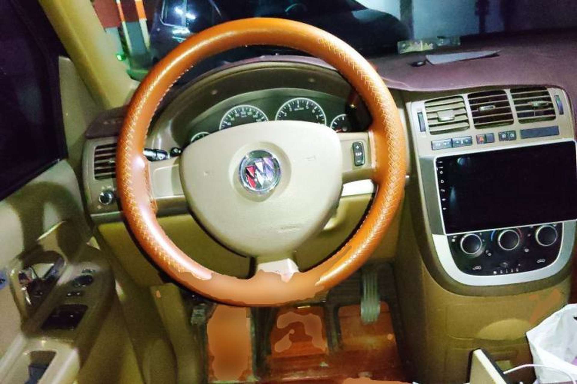 Used Buick GL8 2013 2.4L Classic Edition Steering Wheel