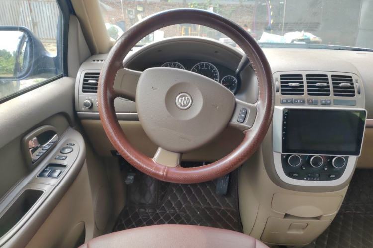 Used Buick GL8 2013 2.4L Comfort Edition Steering Wheel