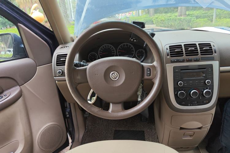 Used Buick GL8 2013 2.4L Classic Edition Steering Wheel